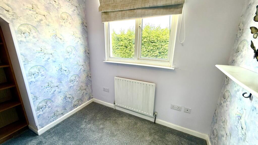 Bedroom 4 (View 2...