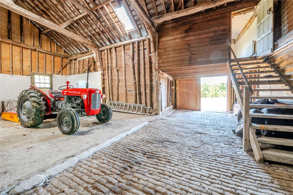 Barn