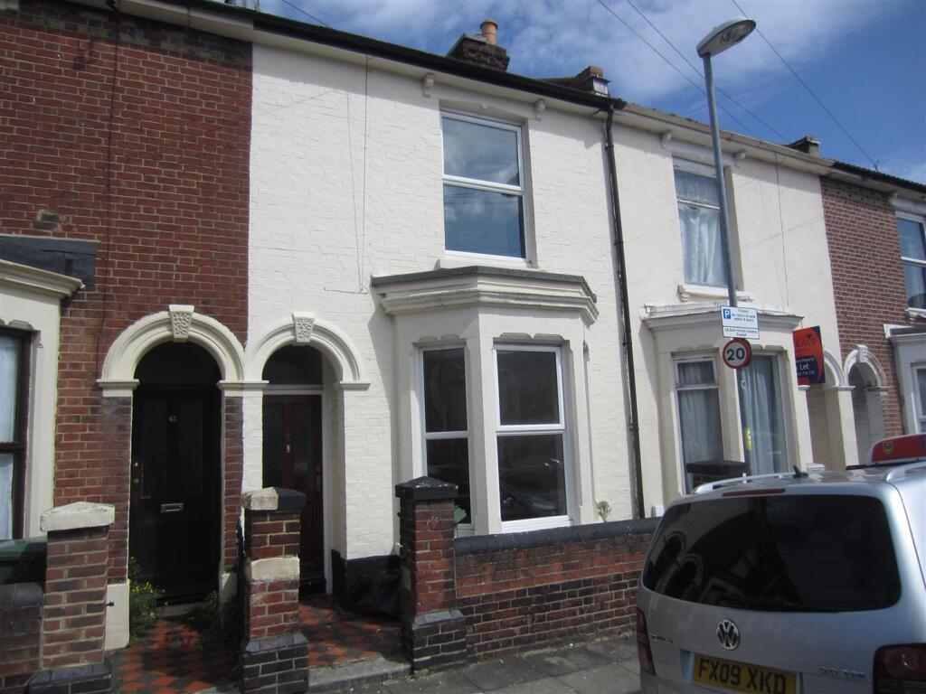 Baileys Road, Southsea, Hants, PO5 1EA