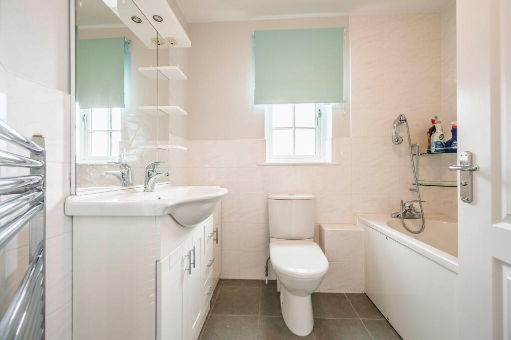 Bedroom One En-Suite