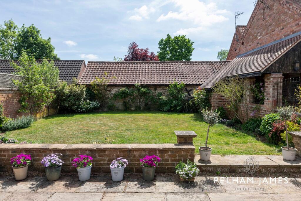 Garden, The Old Byre, Whissendine