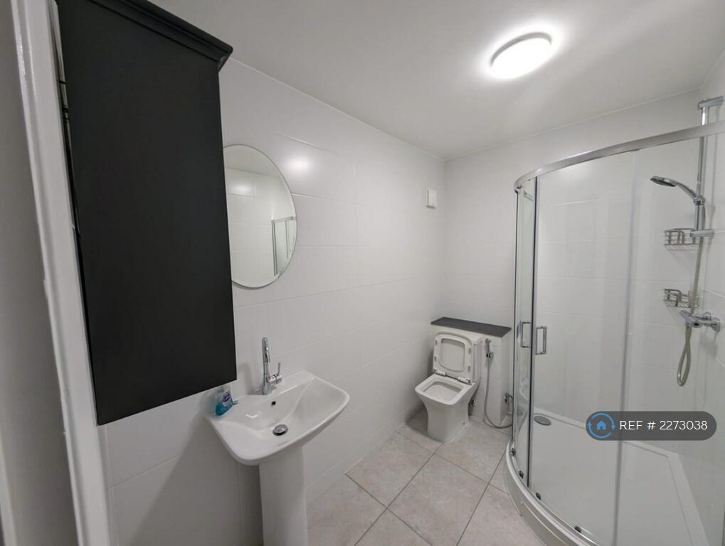 Bathroom 2