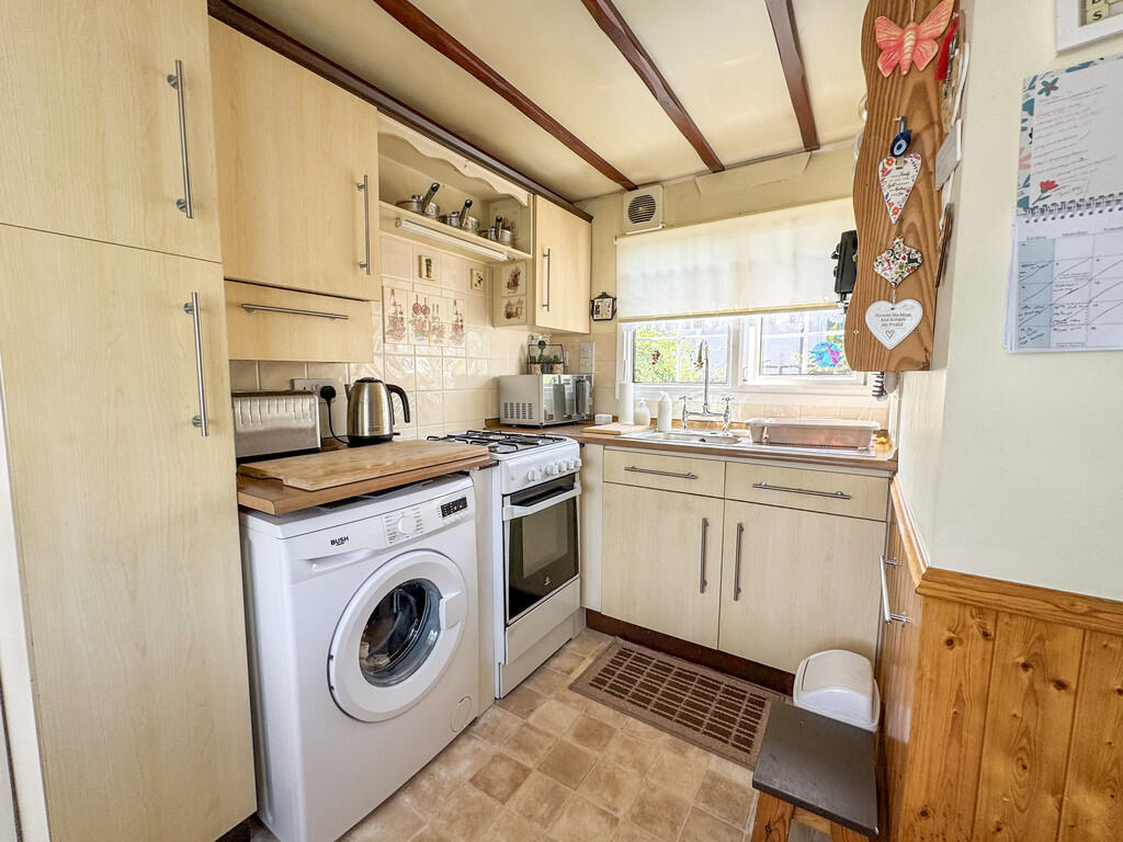kitchen2