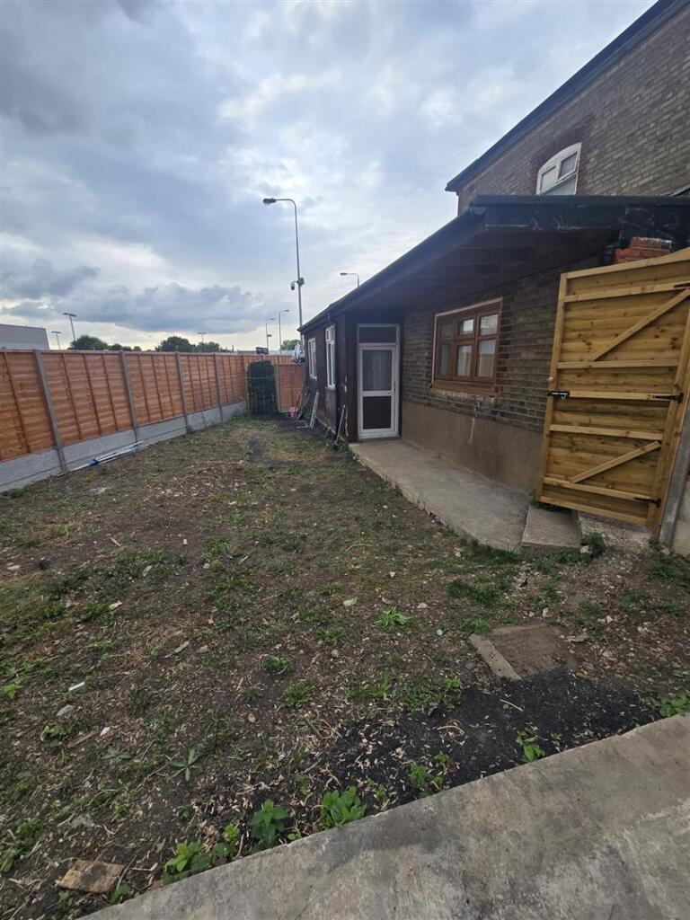 image00031.jpeg