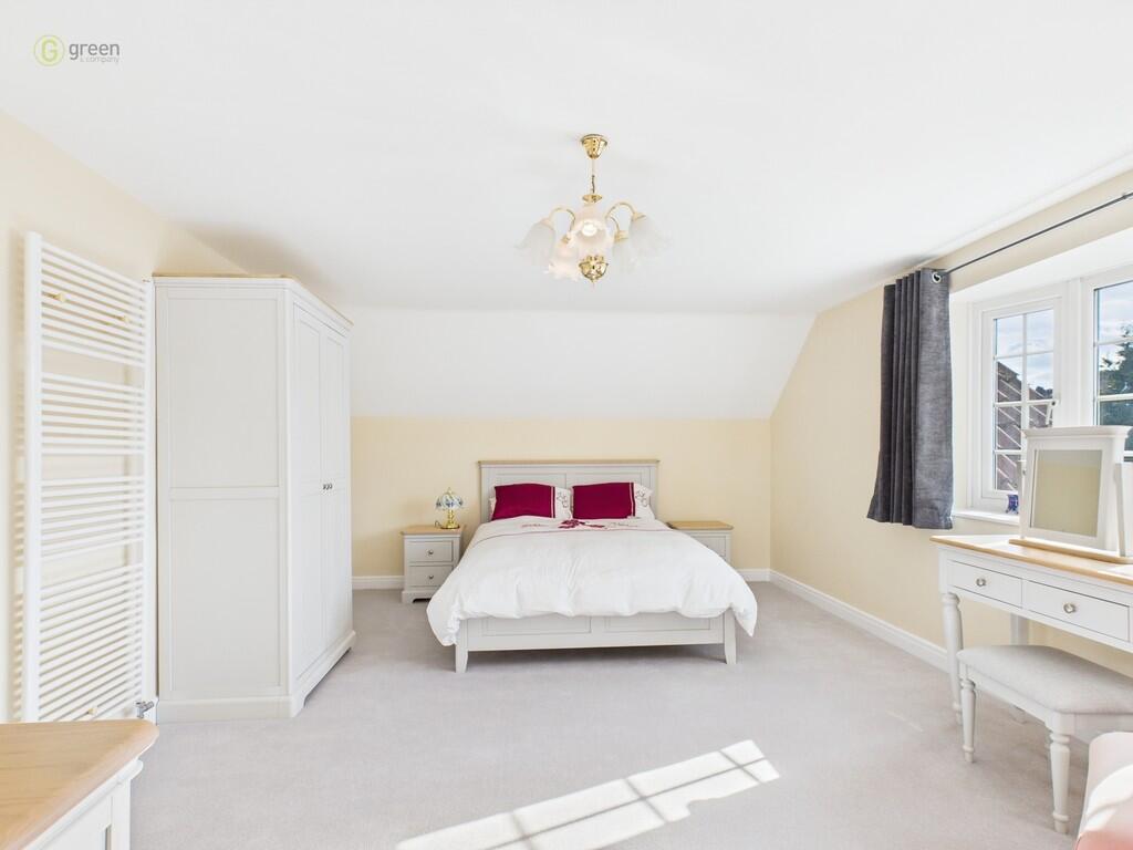 CAM03830G0-PR0127...