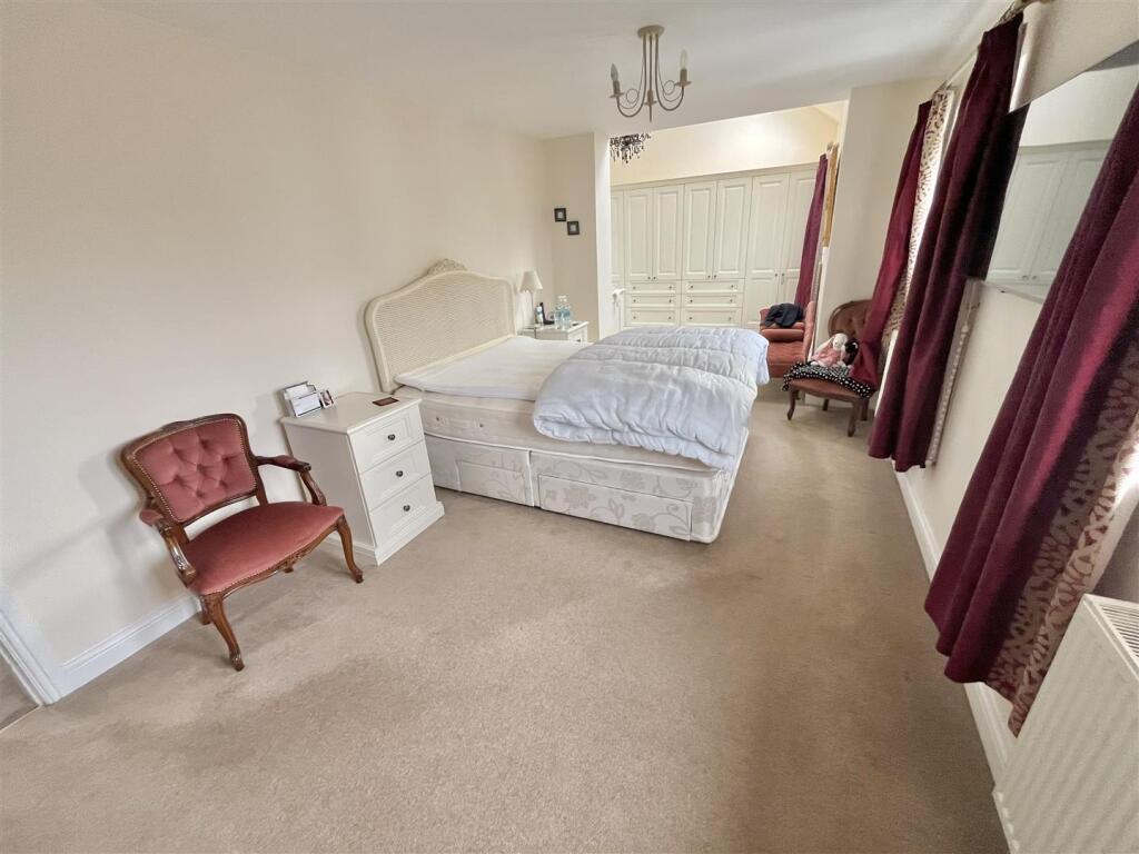 Bedroom 1 Aspect 2