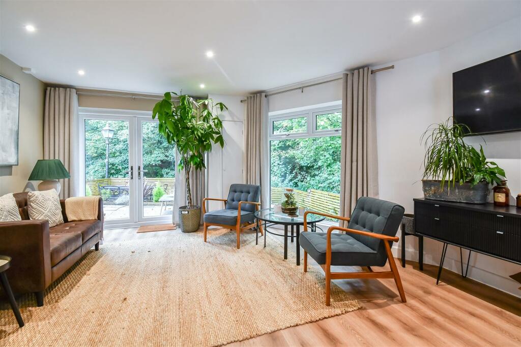 KItchen/ Living/ Dining room
