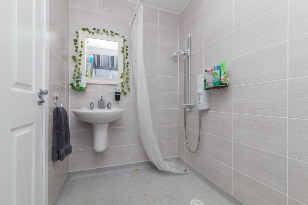 59 Lothian Crescent, PA2 8AJ-19