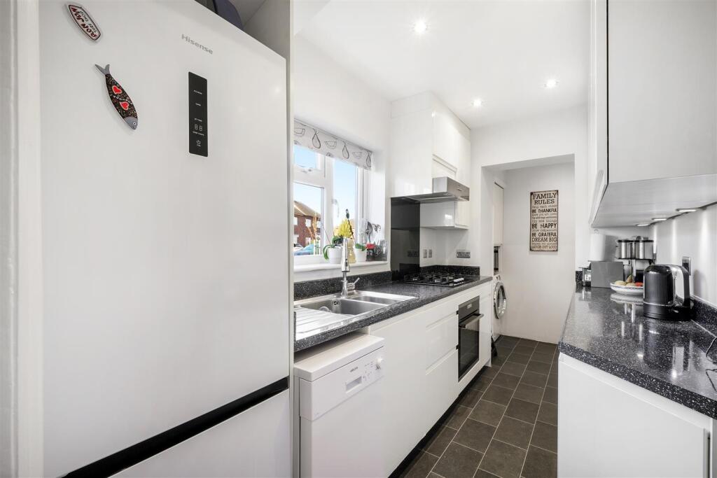 35 Stanhope Road - dk9QxLIeh3MjkHSYqY8e.jpg