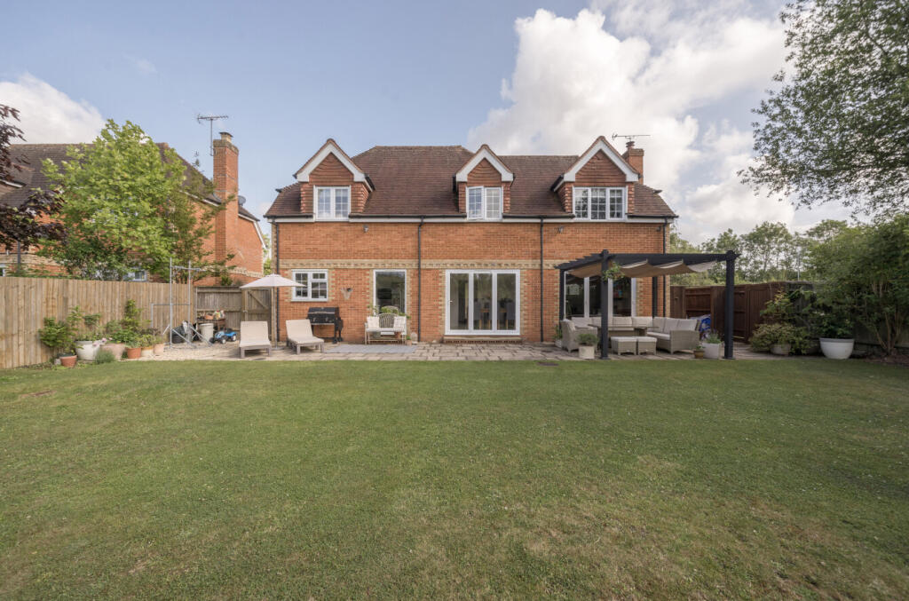 1307203-12-684b08...