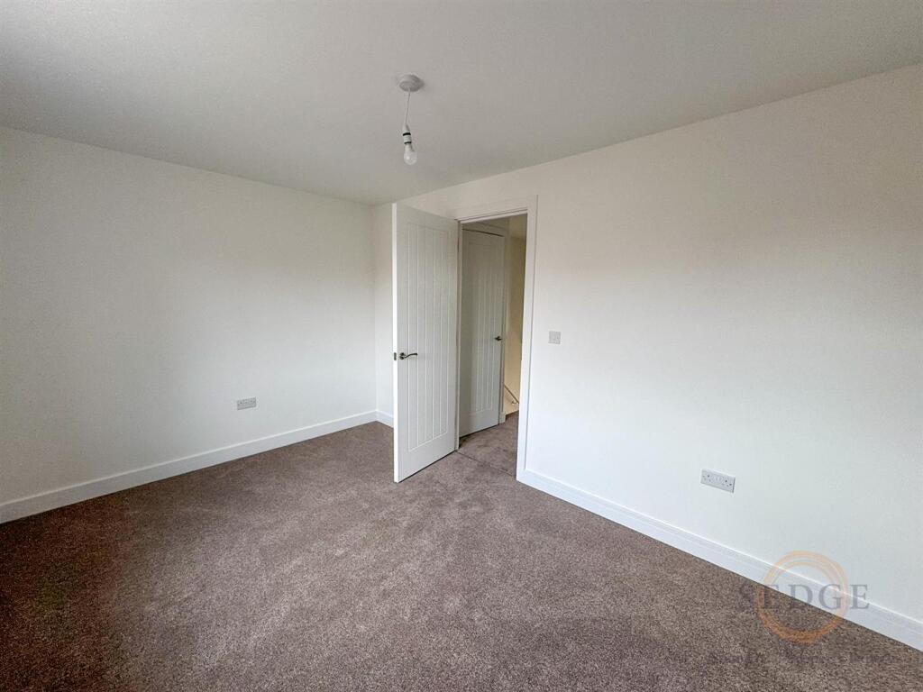 emmerson close -10.jpg