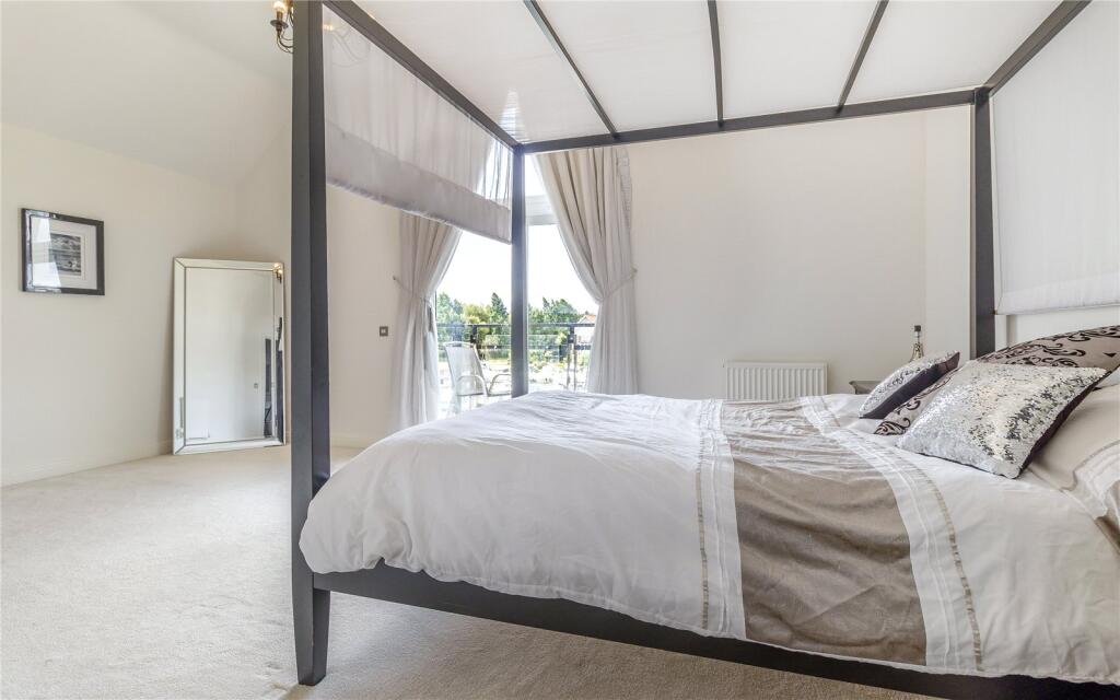 Principal Bedroom