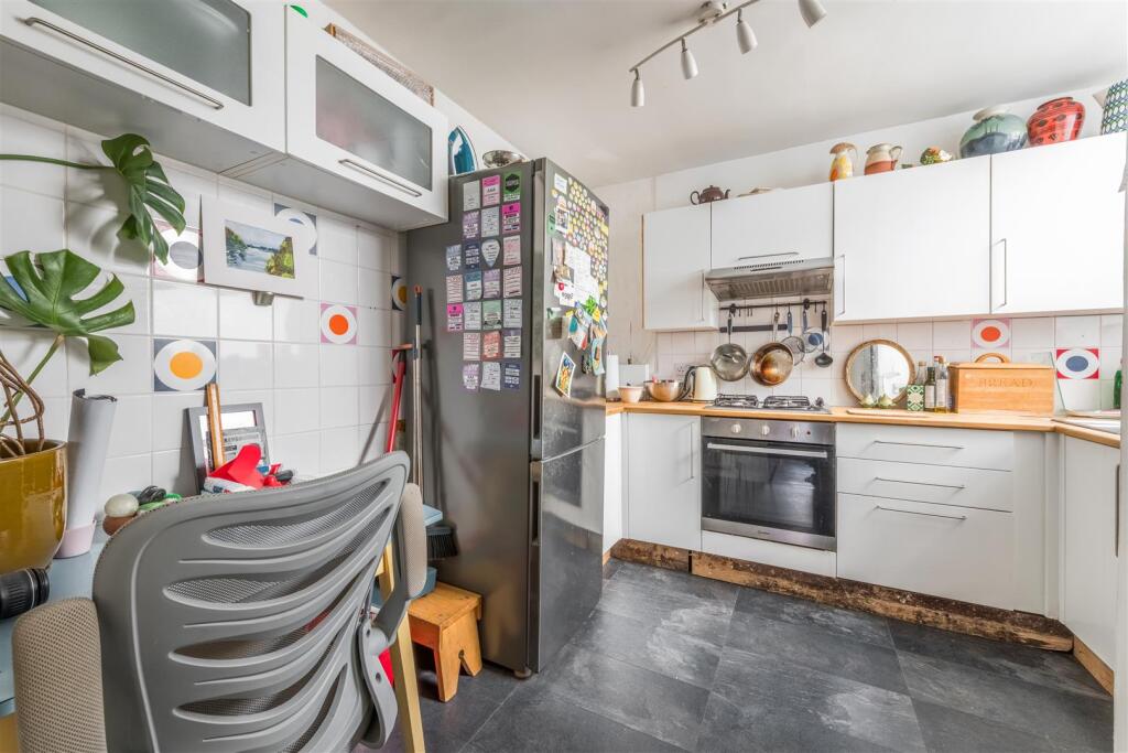 5a Cambridge Grove-3.jpg