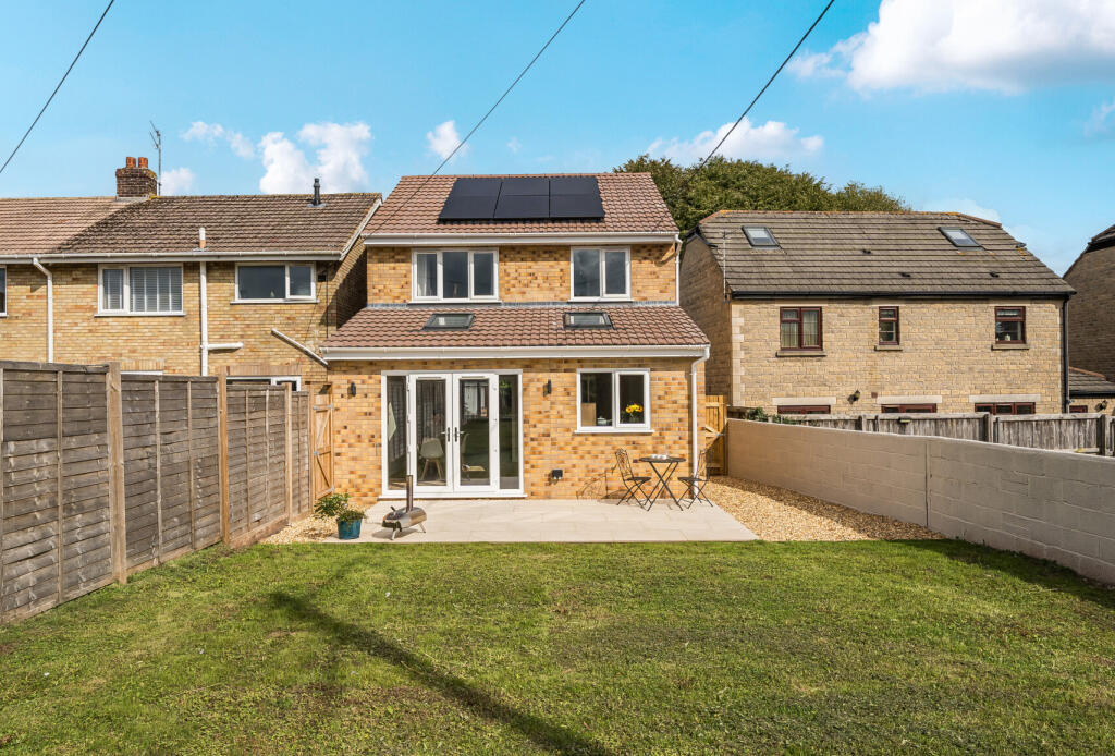 1348363-3-68bb00f...