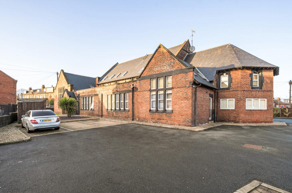 1387945-11-6936e8...