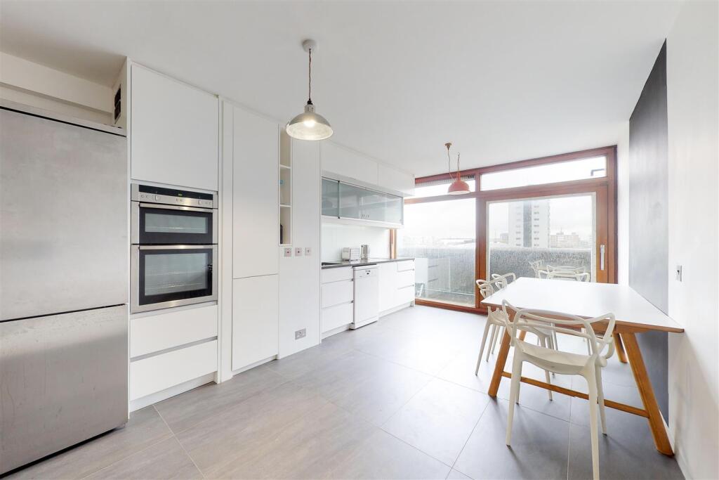 Ben-Jonson-House-09252019_133415.jpg