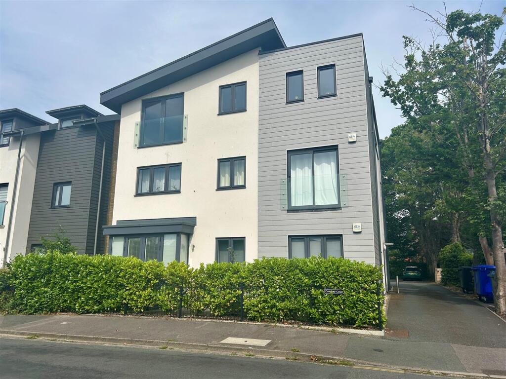 3 Cowdray Court new front.jpg