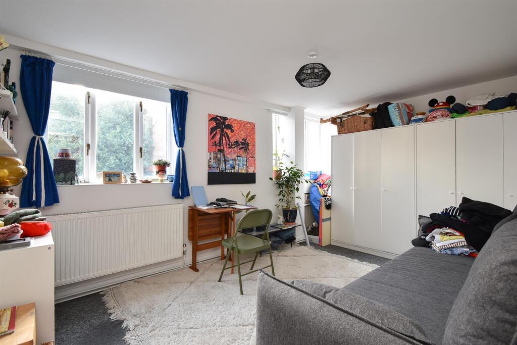 Rear first floor flat