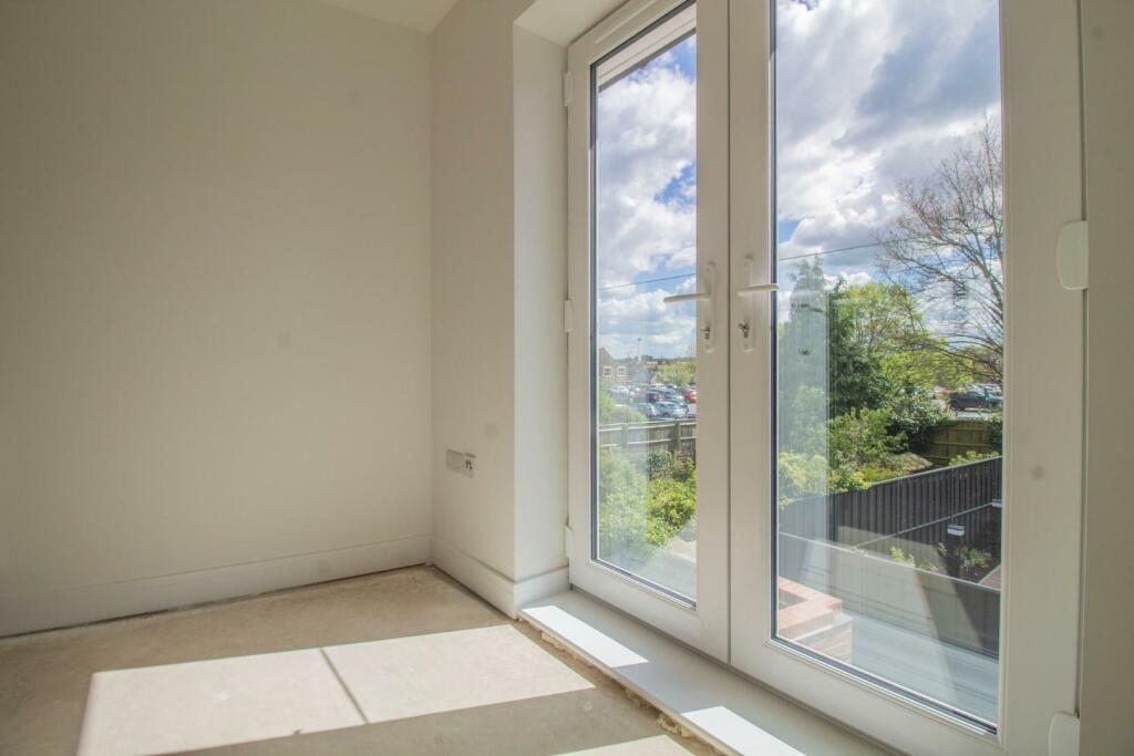 Apartment 2, Saddlers Court [South-Facing Juliet B
