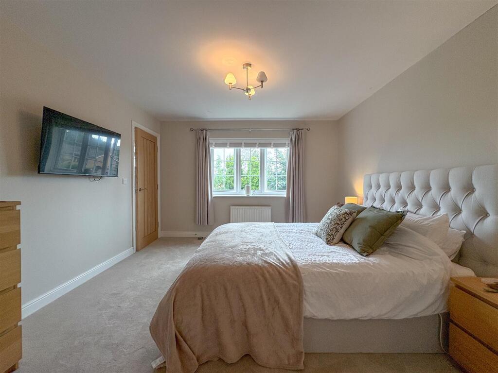 20250801_112520252_iOS 1.jpg