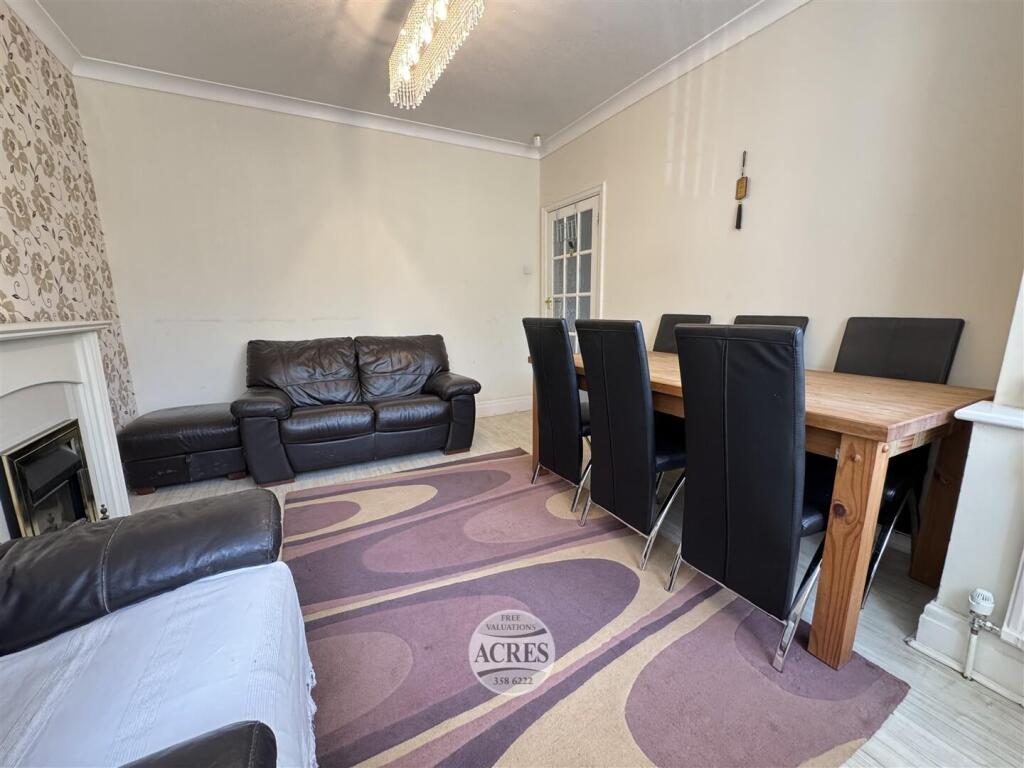 IMG_3814 (Large).jpg