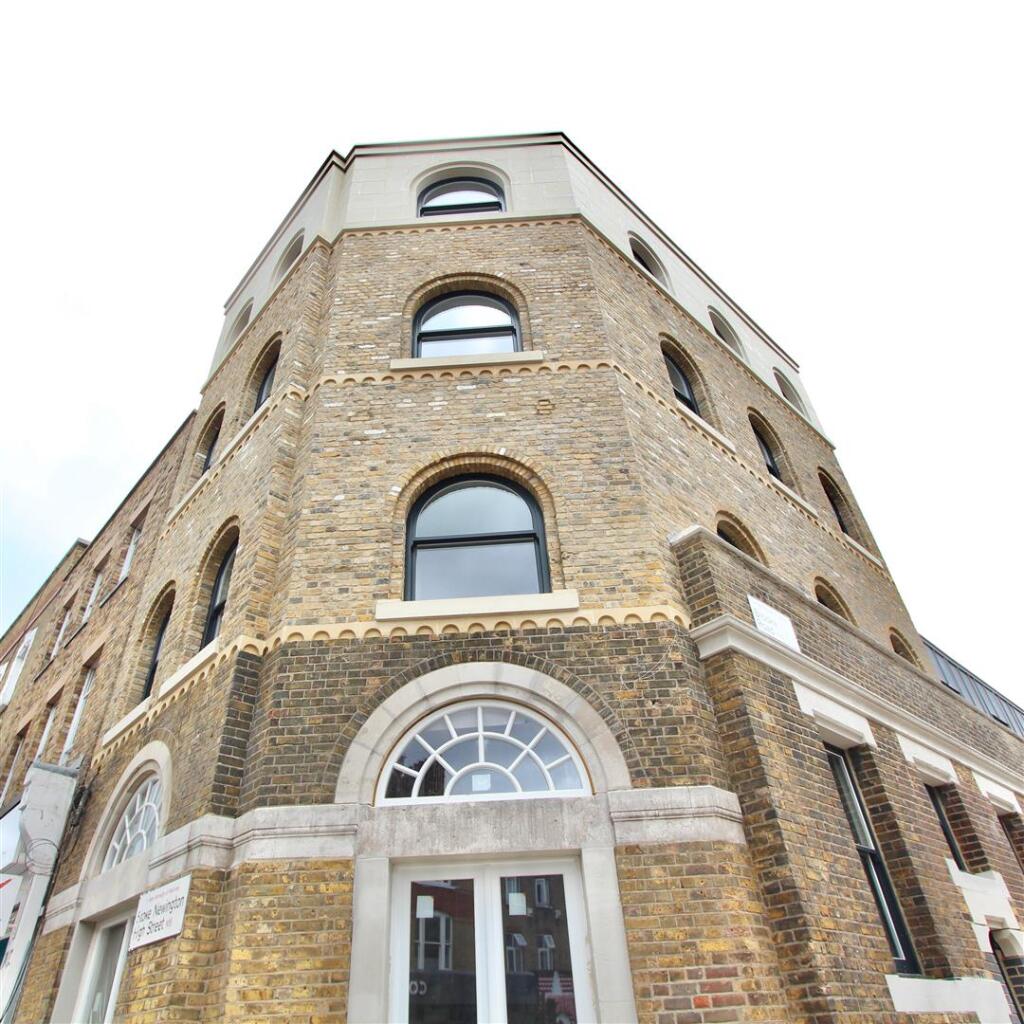 Stoke Newington High Street, N16
