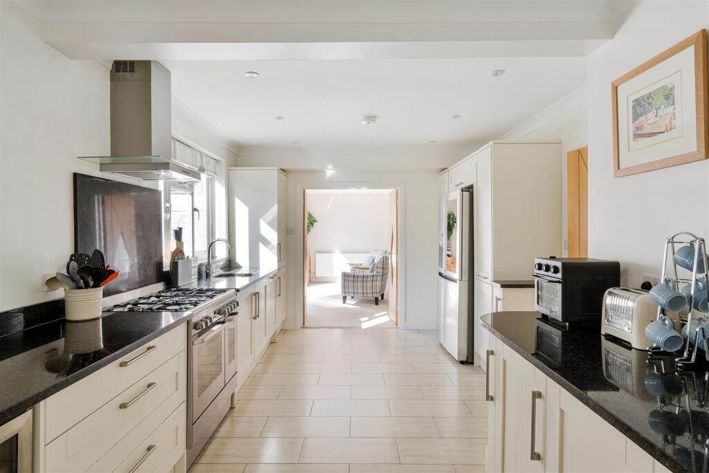 DOWNS WOOD, 11 (18).jpg