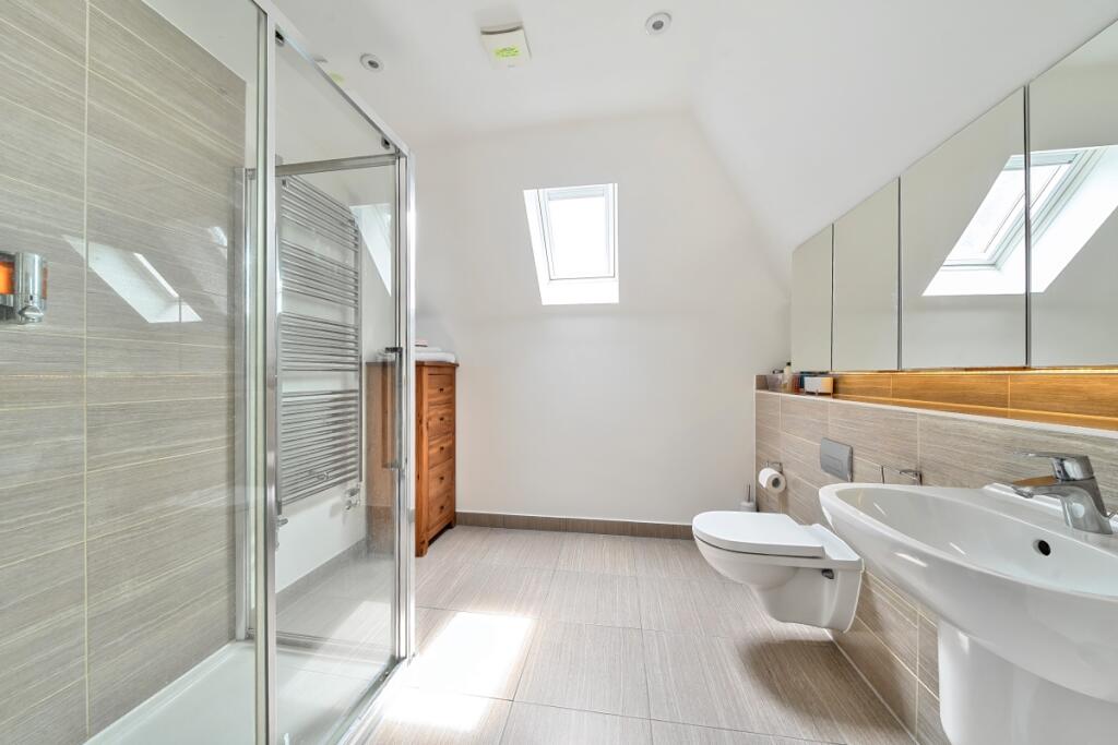 1297268-20-683856...