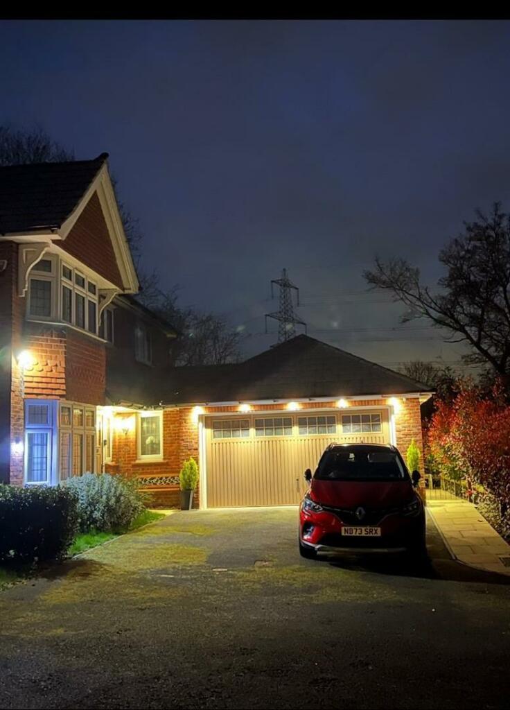 Twilight Front Aspect