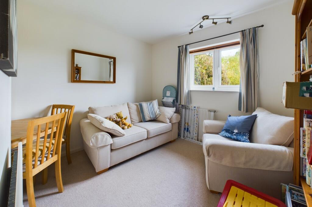 CAM02545G0-PR0131-STILL026