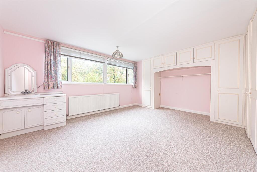 3 Old Wokingham Road (14).jpg