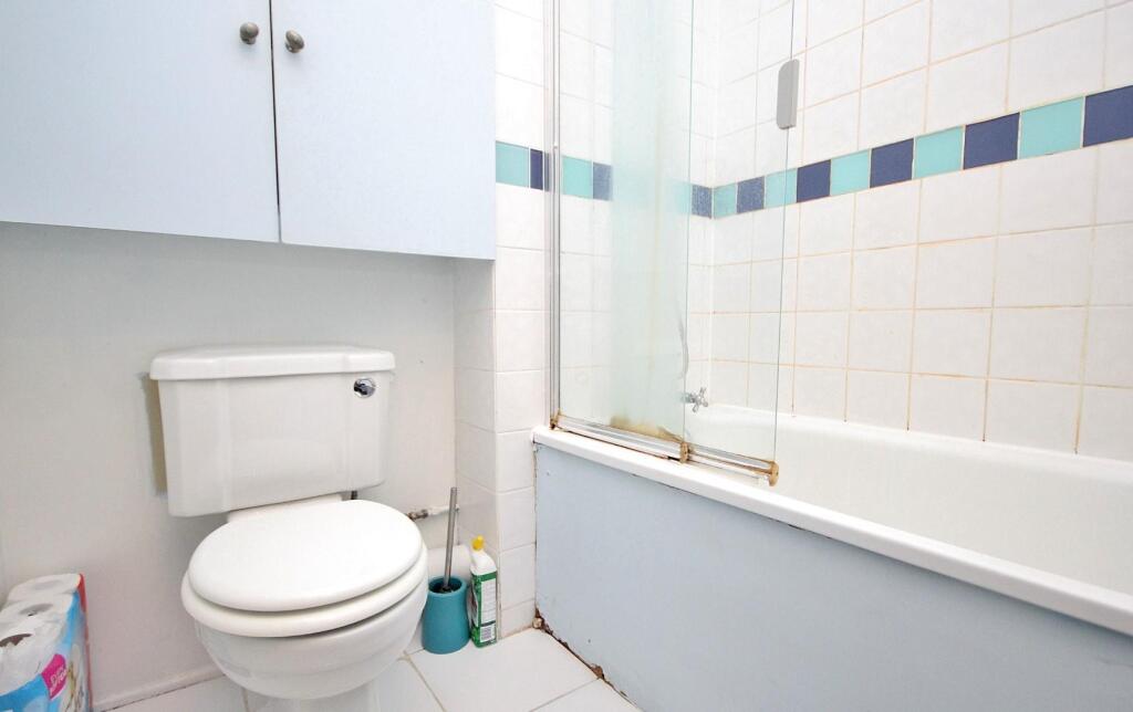 bathroom (6).jpg