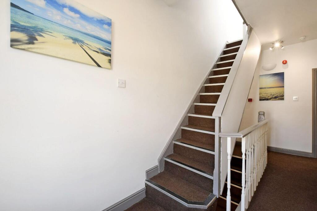 Landing and stairs.jpeg