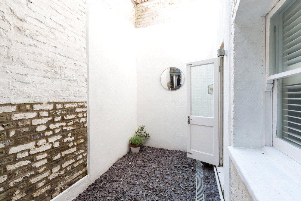 Sylvester Place E8