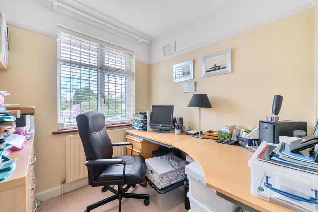 1318942-6-6866c77...