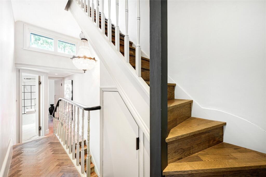 Picture No. 04
