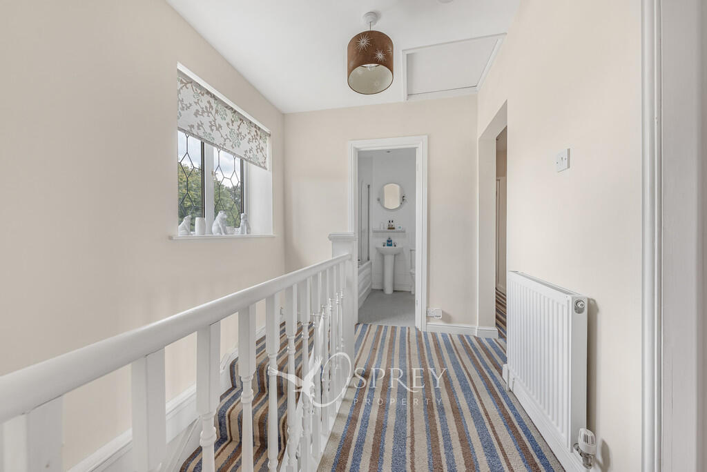 First Floor Landi...