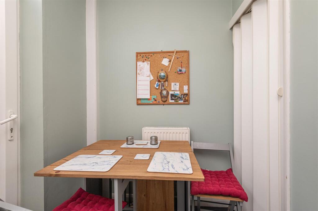 25 - 50 Pollitt Ave HX6 1LE.jpg