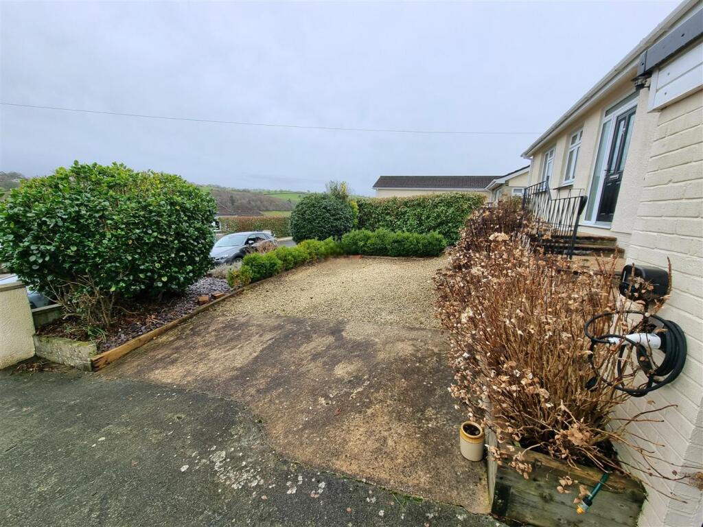 Driveway.jpg