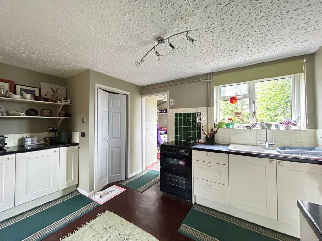 Kitchen 3