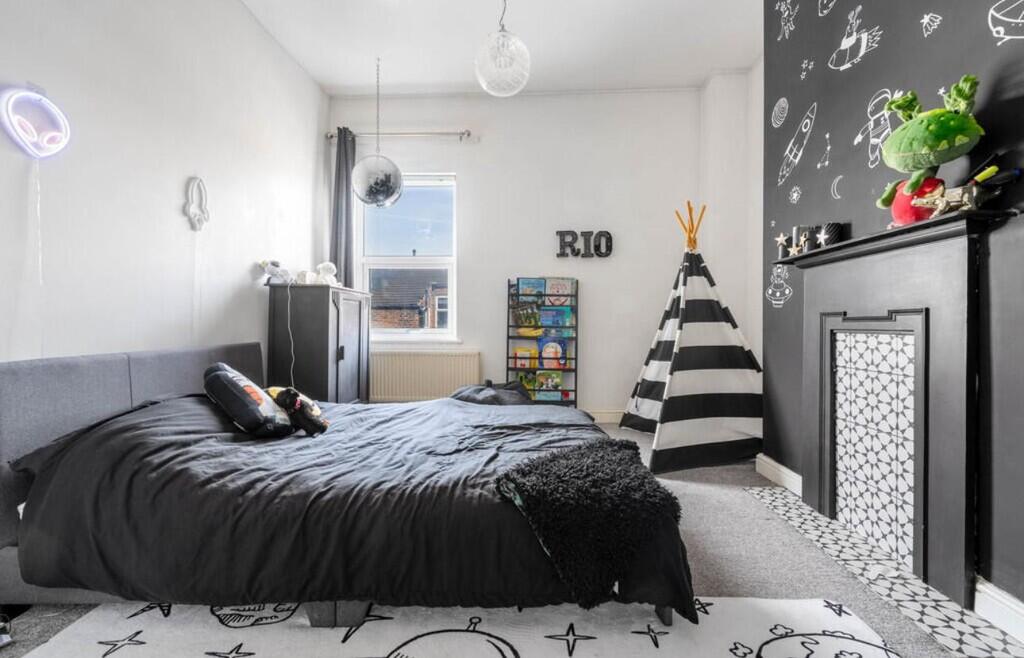 IMG-20250604-WA00...