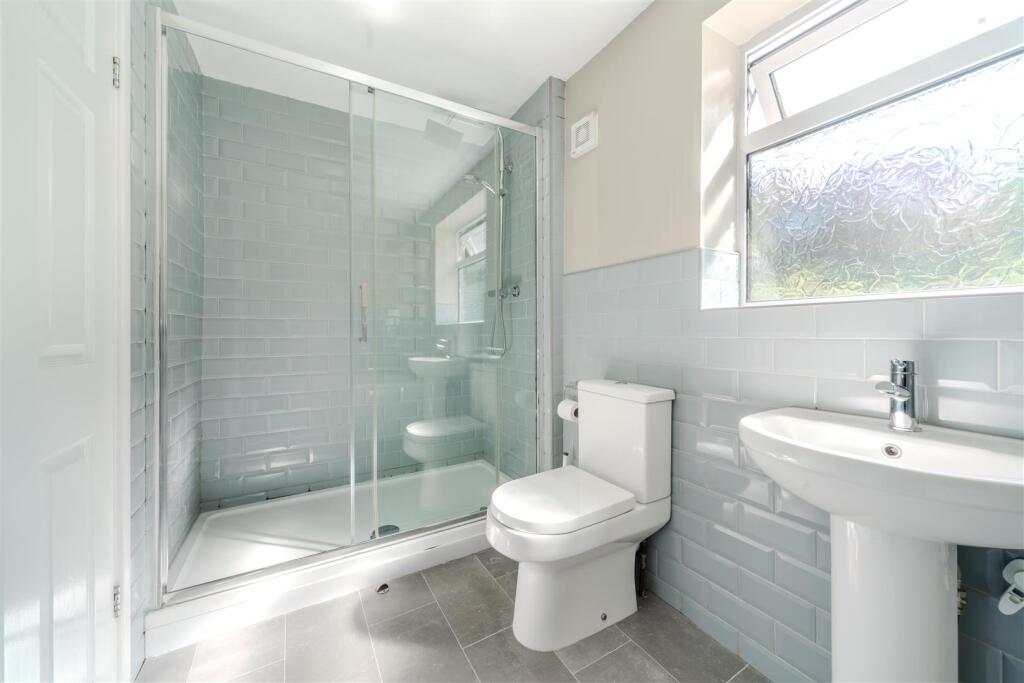 Bathroom-2.jpg