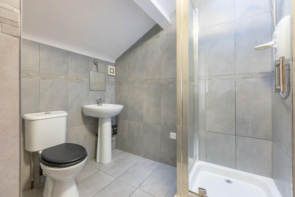 Ensuite Shower Rm