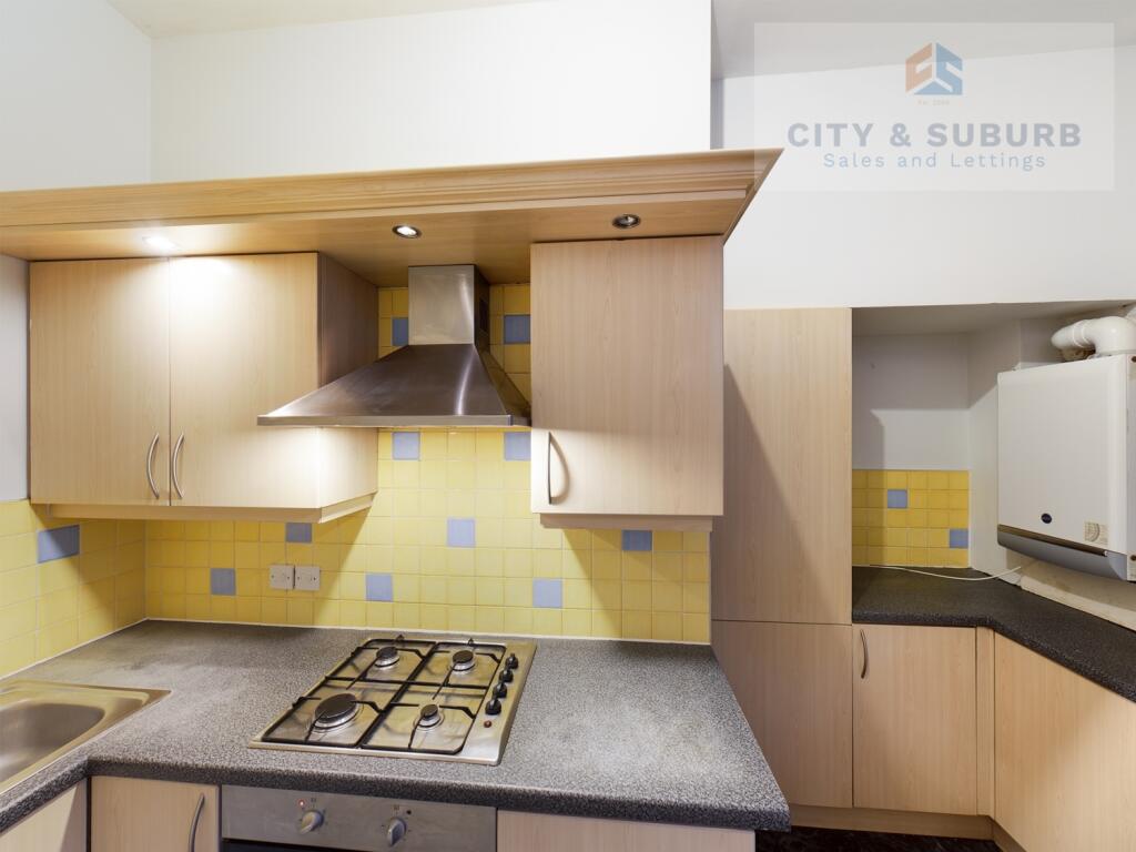 CAM00683P1-PR0109-STILL07