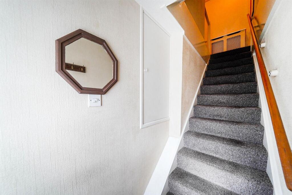 47 Stapleford Close-12_web.jpg