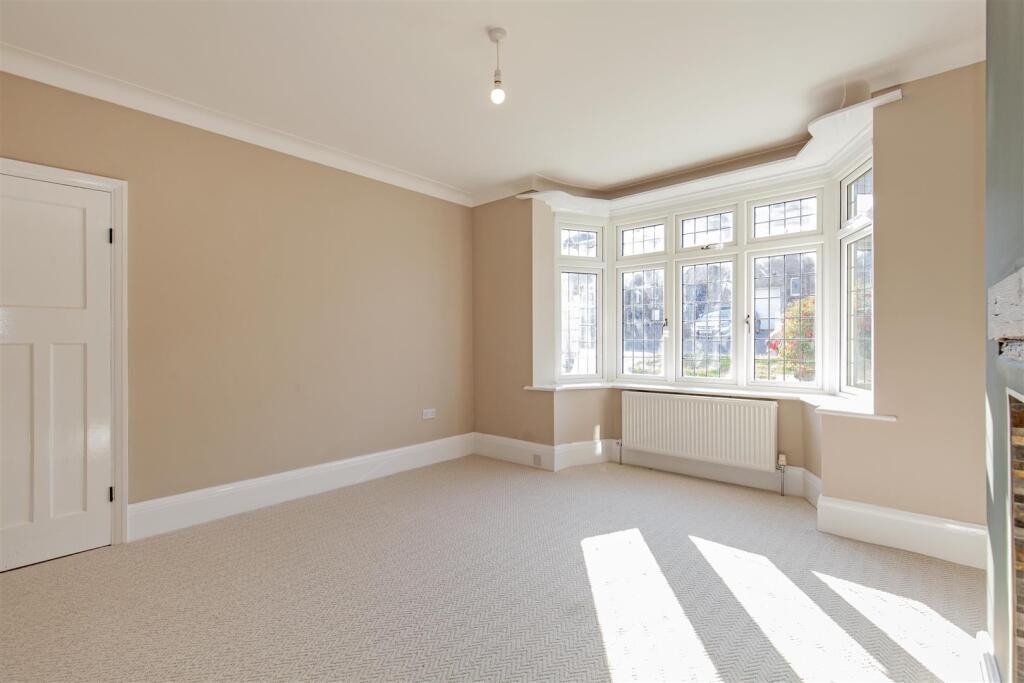 Reception Room-2.jpg