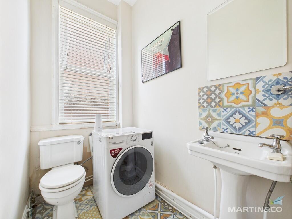 CAM03111G0-PR0330...