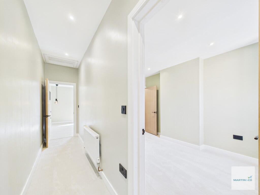 CAM03394G0-PR0336...