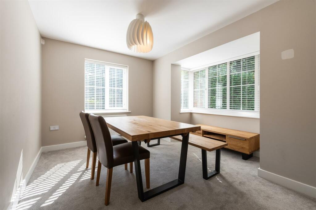 1 St Phillips Grove, Bentley Heath, B93 8FE_5.jpg