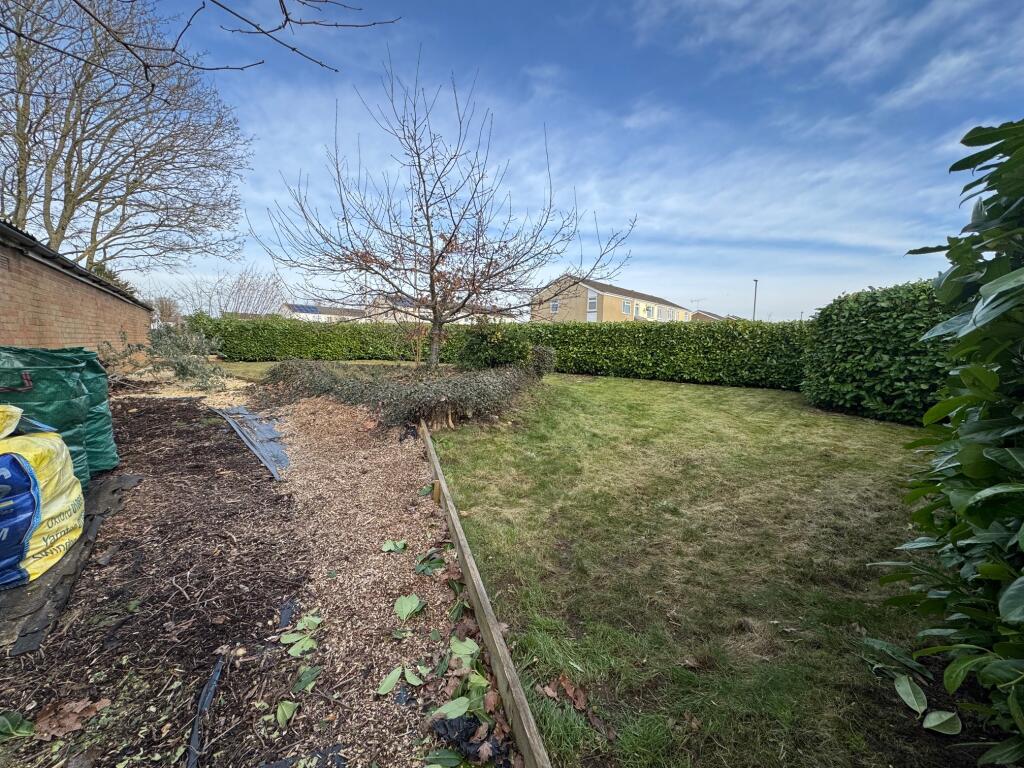 Side garden